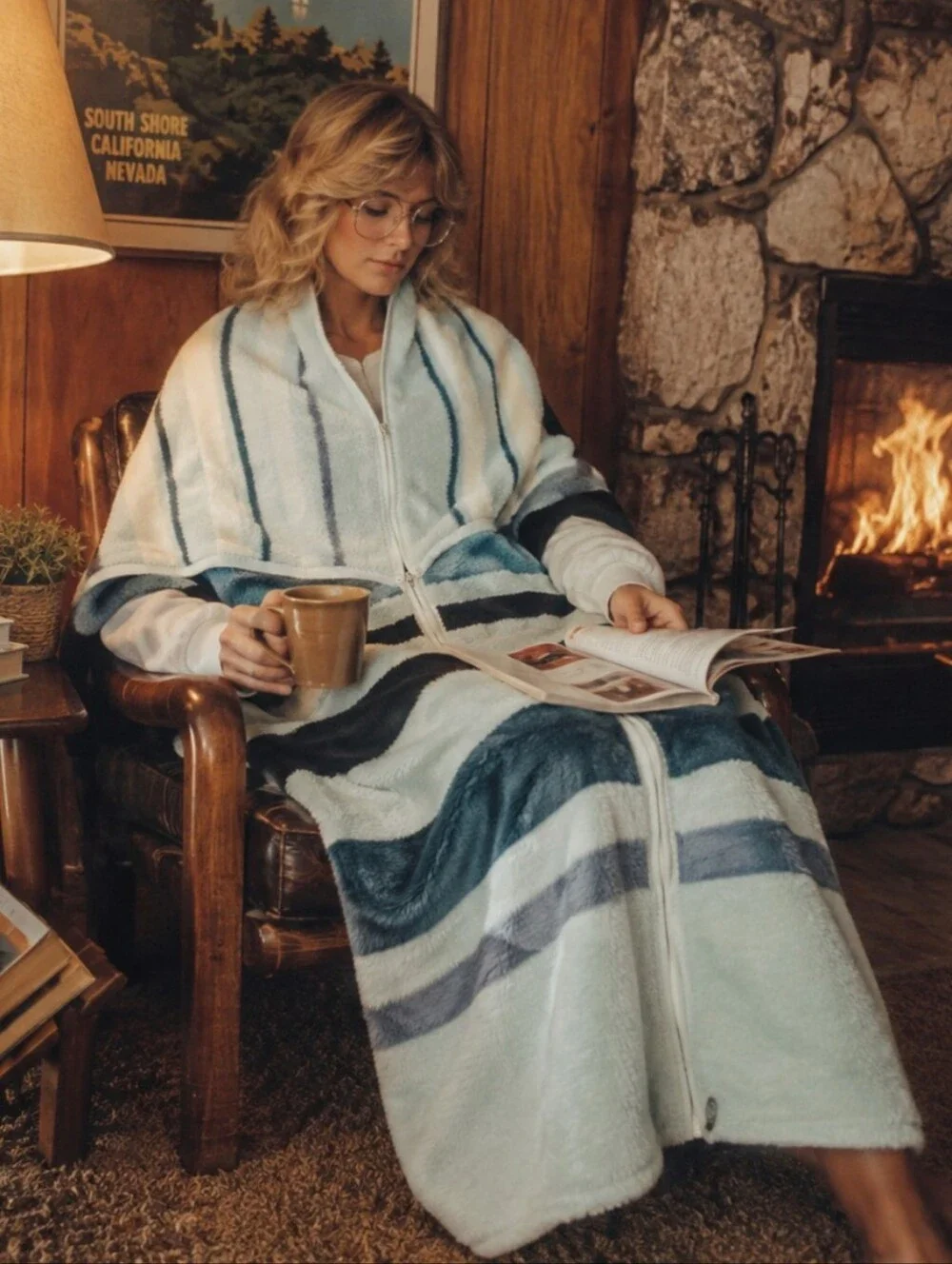 Vintage 80s MINK Heavy Wearable Zip Front TV Camping Cape BLANKET Mexican 58X72